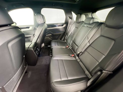New 2026 Porsche Cayenne AWD/4WD image 24