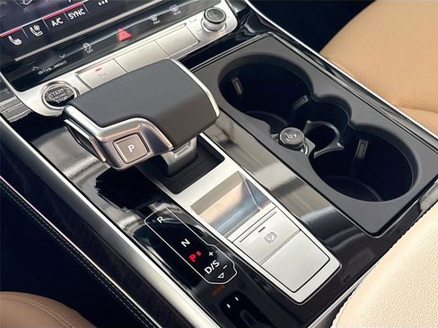 New 2026 Audi Q7 3.0T Premium Plus AWD/4WD image 17