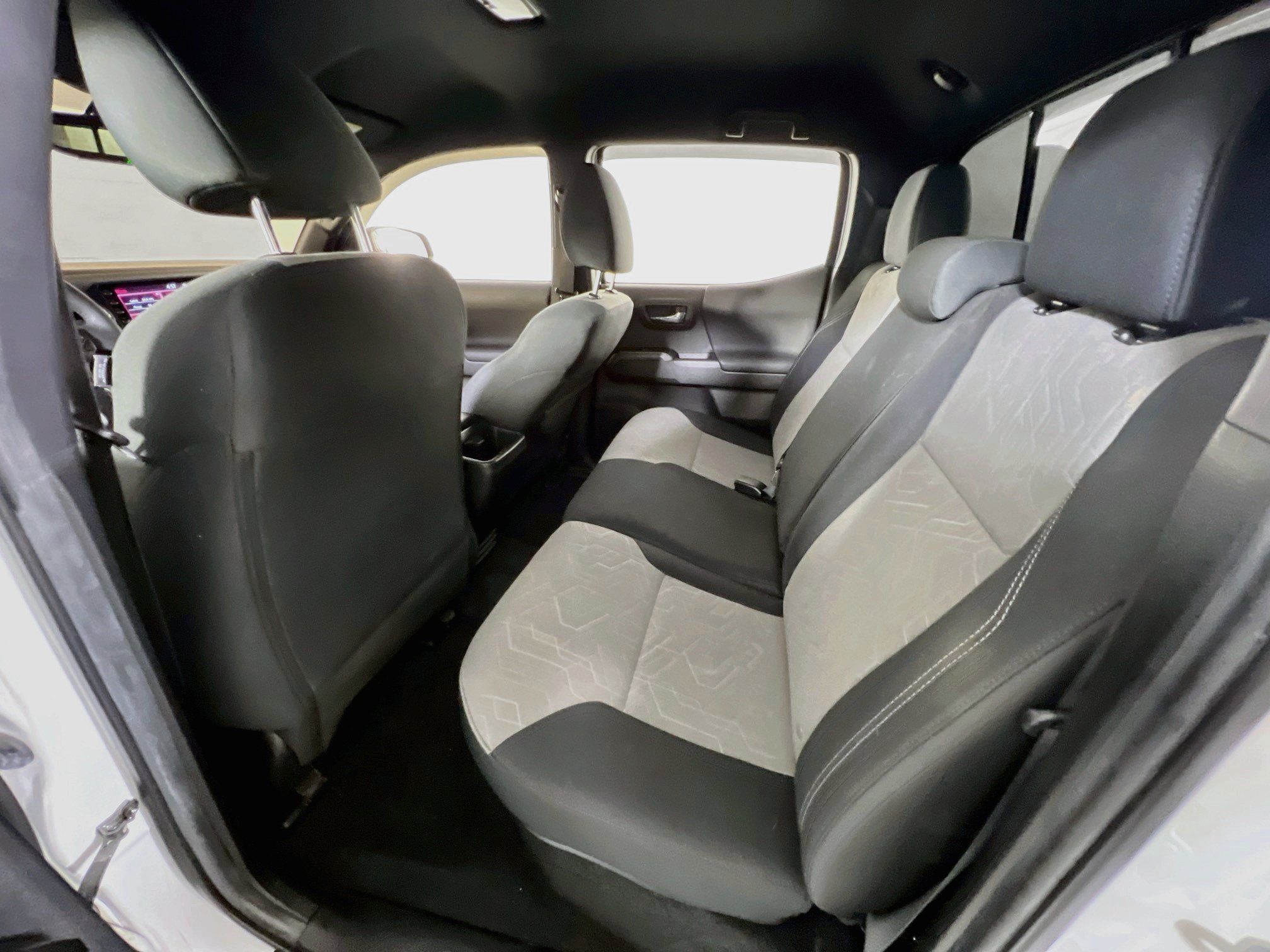 Used 2023 Toyota Tacoma TRD Sport AWD/4WD image 22