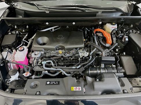 Used 2025 Toyota RAV4 LE image 34