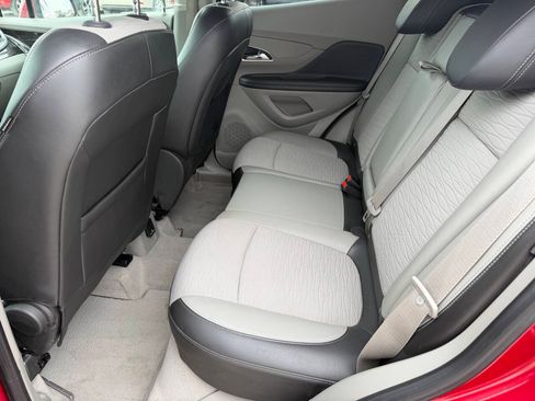Used 2015 Buick Encore Convenience FWD image 16