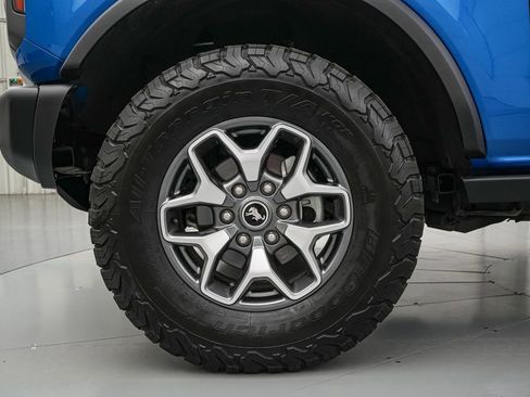 Certified 2025 Ford Bronco Badlands AWD/4WD image 11
