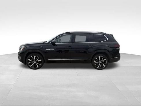 Used 2024 Volkswagen Atlas SEL Premium R-Line AWD/4WD image 2