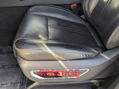 Used 2024 Jeep Grand Wagoneer Series II w/ Quick Order Packagew 28T image 31