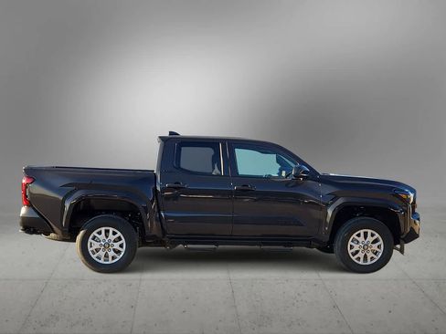Used 2021 GMC Sierra 1500 Elevation w/ X31 Off-Road Package image 9