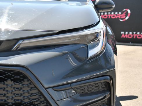 Used 2023 Toyota Corolla SE w/ SE Premium Package FWD image 11