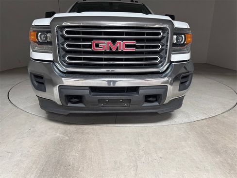 Used 2019 GMC Sierra 2500 2WD Crew Cab w/ Sierra Convenience Package image 24