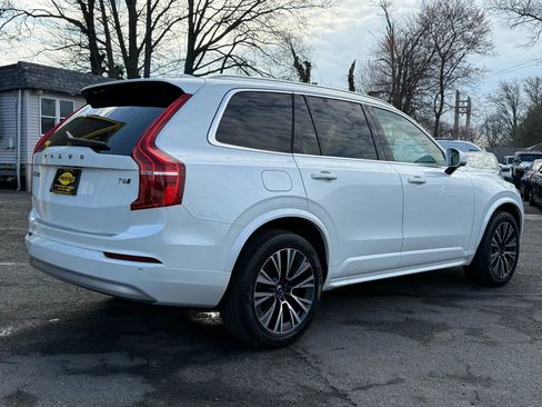 Used 2022 Volvo XC90 T6 Momentum w/ Climate Package image 6