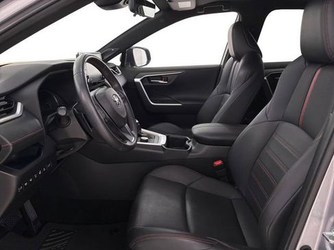 Used 2022 Toyota RAV4 XSE w/ Premium Package image 12