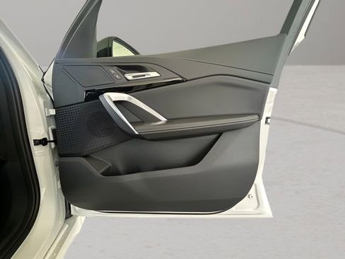 New 2026 BMW X1 xDrive28i image 24