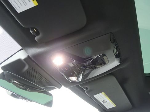 Used 2025 BMW X2 M35i image 21