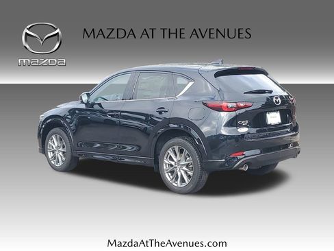 New 2025 MAZDA CX-5 AWD 2.5 S w/ Premium Plus Pkg image 5