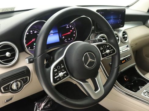 Certified 2022 Mercedes-Benz GLC 300 image 17