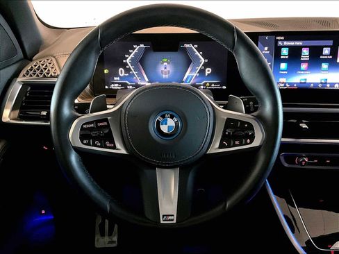 Used 2024 BMW X5 xDrive50e w/ M Sport Package image 18