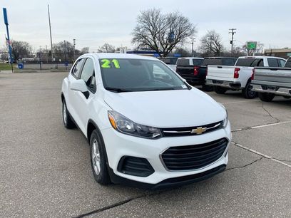 Used 2021 Chevrolet Trax LS w/ Tint and Cruise Package