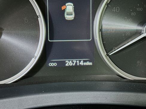 Used 2025 Lexus IS 300 w/ Comfort Package RWD image 19