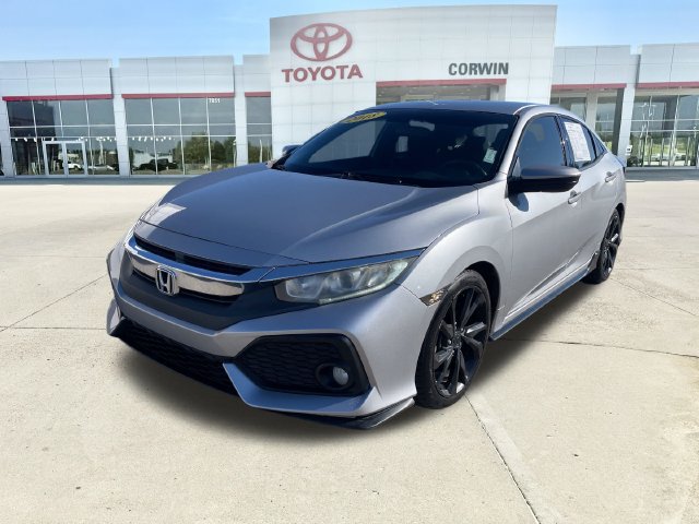 Used 2018 Honda Civic Sport image 7