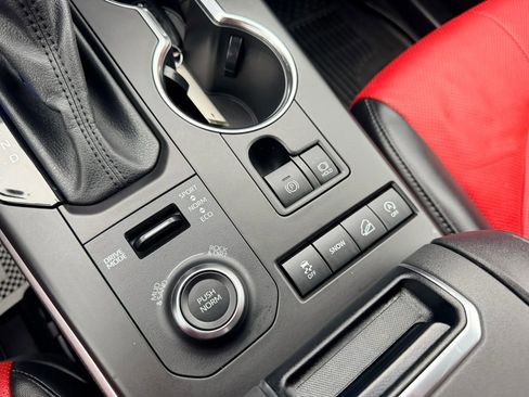 Used 2022 Toyota Highlander XSE image 20