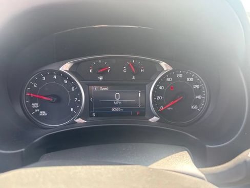 Used 2020 GMC Terrain SLE w/ LPO, Floor Liner Package FWD image 9