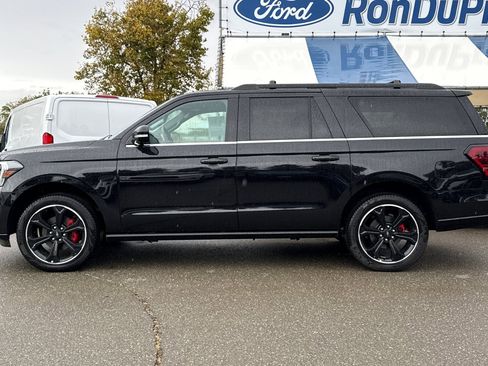 Used 2024 Ford Expedition Max Limited image 7