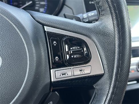Used 2017 Subaru Outback 3.6R Touring w/ Popular Package #5A image 7