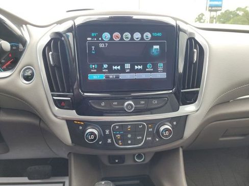 Used 2019 Chevrolet Traverse Premier w/ Driver Confidence II Package image 32
