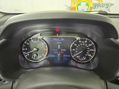 Used 2024 Nissan Altima 2.5 SV FWD image 17