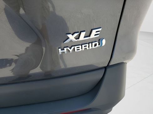 Certified 2024 Toyota RAV4 XLE image 38