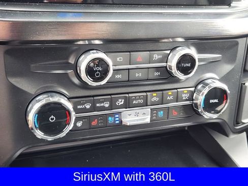 New 2026 Ford F250 Lariat w/ Black Appearance Package AWD/4WD image 19