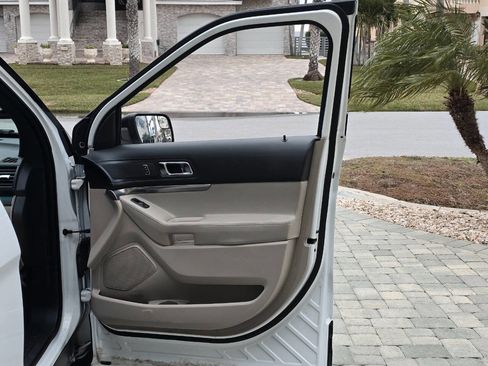 Used 2014 Ford Explorer 4WD image 71