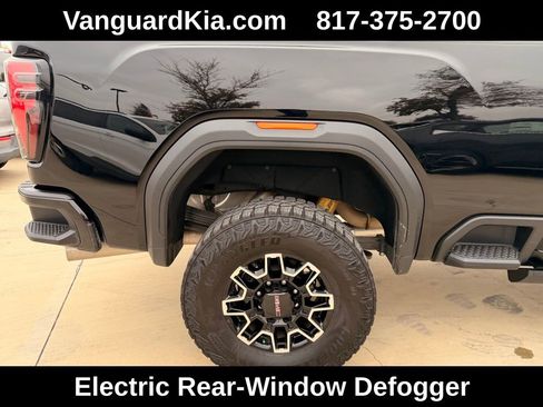 Used 2025 GMC Sierra 2500 AT4X image 10