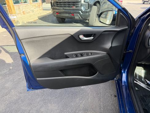 Used 2020 Kia Rio S image 11