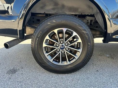 Used 2018 Ford F150 XLT w/ Equipment Group 301A Mid image 27