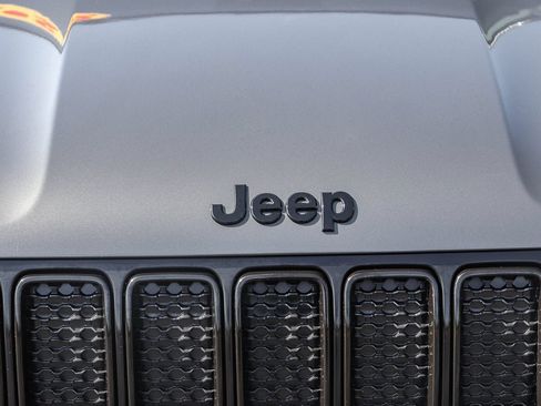 Used 2022 Jeep Renegade Altitude AWD/4WD image 13
