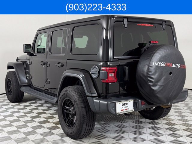 Used 2018 Jeep Wrangler Unlimited Sahara AWD/4WD image 8
