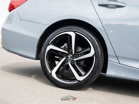 Used 2021 Honda Accord Sport image 11