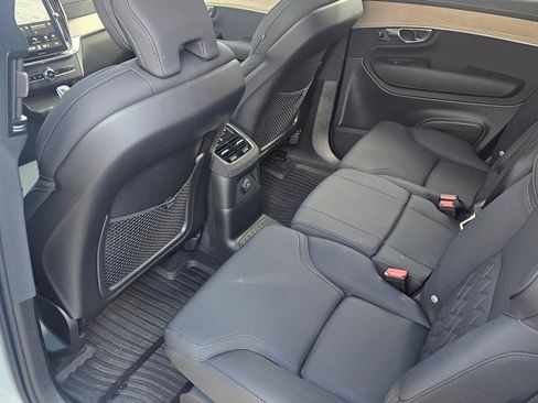 Certified 2025 Volvo XC90 T8 Plus w/ Protection Package Premier image 14