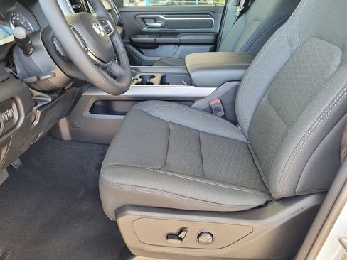 New 2026 RAM 1500 Big Horn AWD/4WD image 6