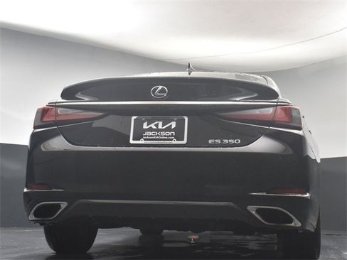 Used 2022 Lexus ES 350 F Sport image 35