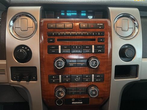 Used 2010 Ford F150 Lariat AWD/4WD image 12