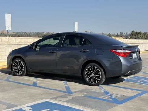 Used 2015 Toyota Corolla S image 9