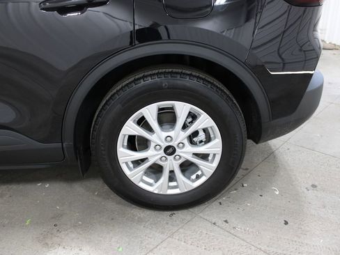 Used 2025 Ford Escape Active FWD image 34