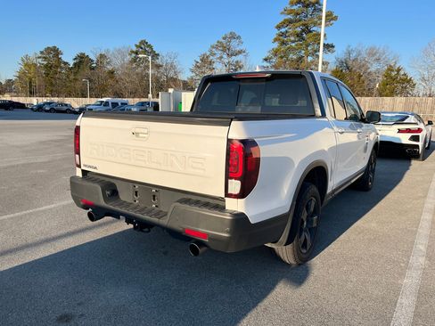 Used 2024 Honda Ridgeline Black Edition image 4