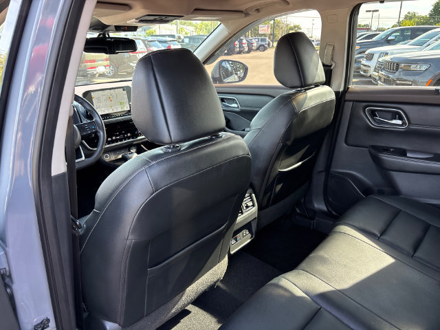 Used 2021 Nissan Rogue SL w/ Premium Package AWD/4WD image 11