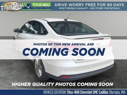 Used 2018 Ford Focus Titanium FWD image 3