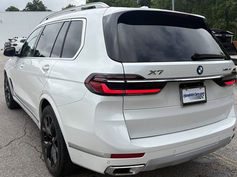 Used 2026 BMW X7 xDrive40i AWD/4WD image 8