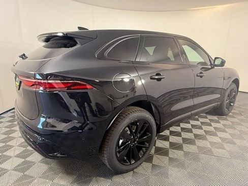 New 2025 Jaguar F-PACE R-Dynamic S image 6