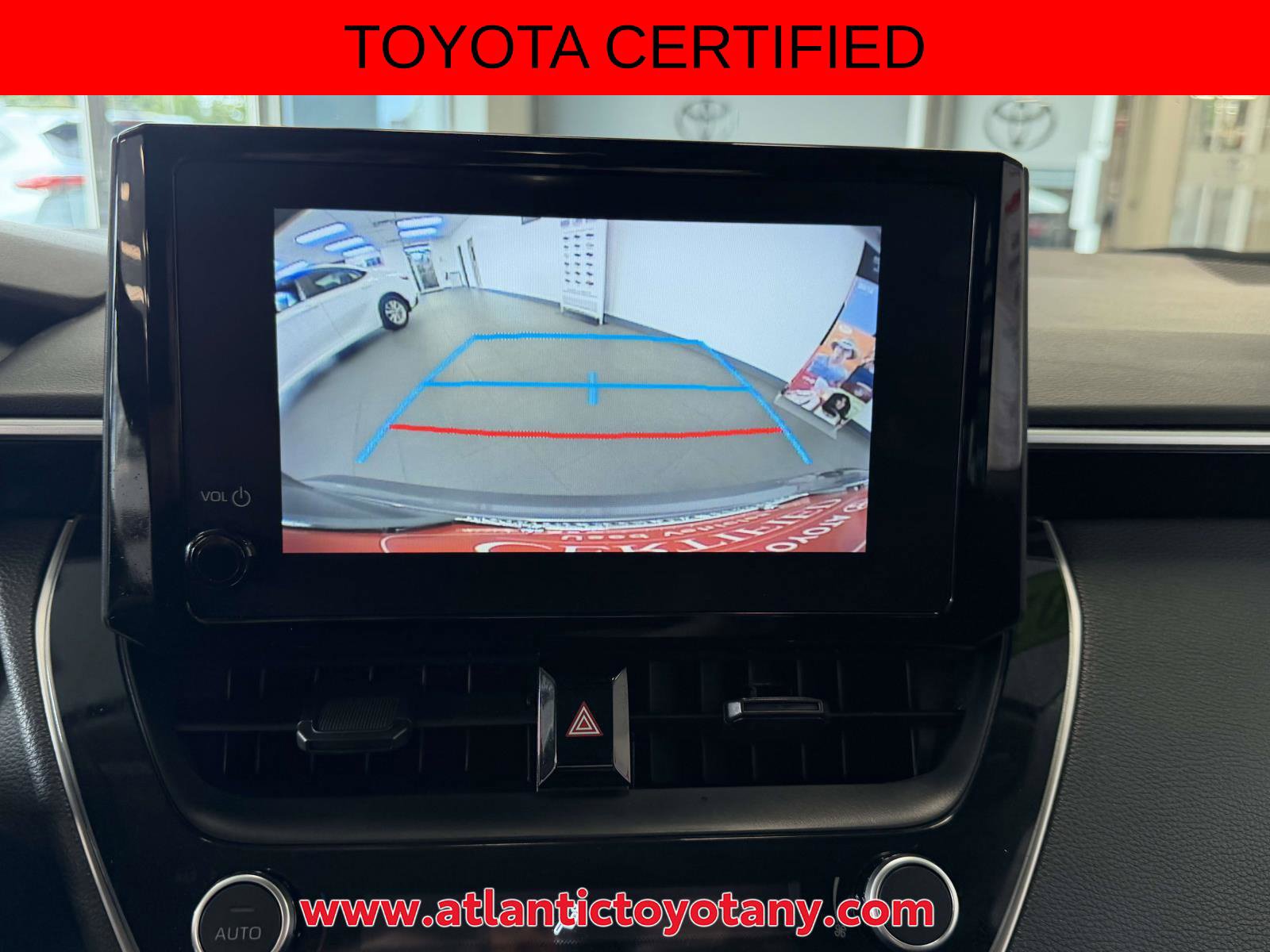 Certified 2024 Toyota Corolla LE FWD image 9