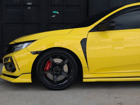 Used 2021 Honda Civic Type R Limited image 29