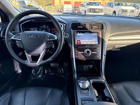 Certified 2017 Ford Fusion Titanium image 8